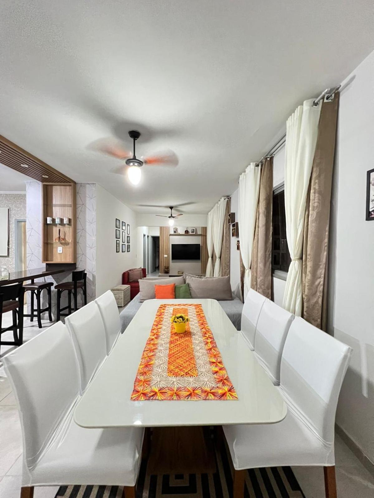 Apartamento Amplo E Belissimo! - 3 Quadras Do Mar! 瓜鲁雅 外观 照片