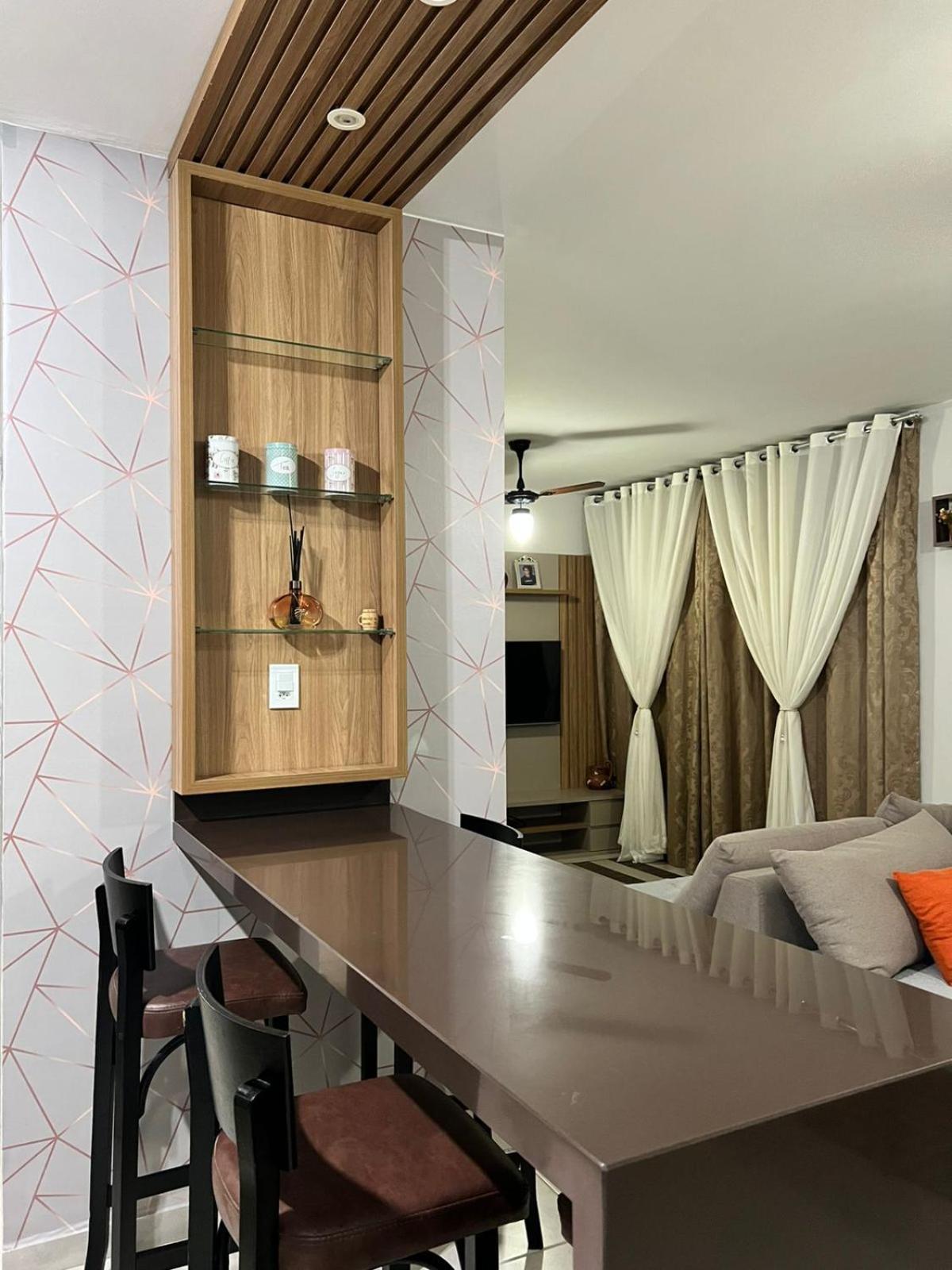 Apartamento Amplo E Belissimo! - 3 Quadras Do Mar! 瓜鲁雅 外观 照片