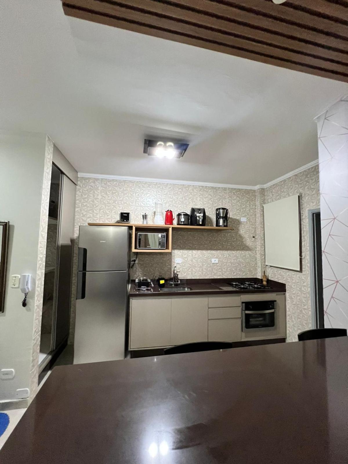 Apartamento Amplo E Belissimo! - 3 Quadras Do Mar! 瓜鲁雅 外观 照片