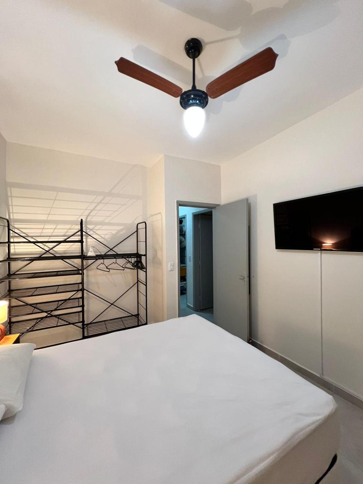 Apartamento Amplo E Belissimo! - 3 Quadras Do Mar! 瓜鲁雅 外观 照片